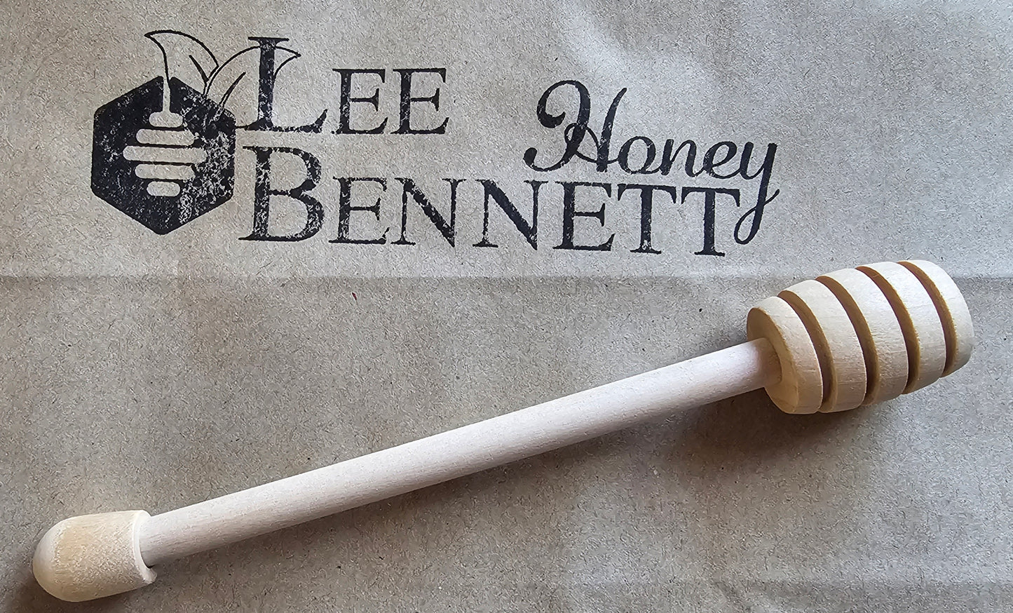Wooden honey dipper